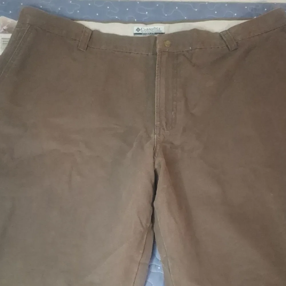 Columbia Expresso Cargo pants size 42 x 30 NWT
